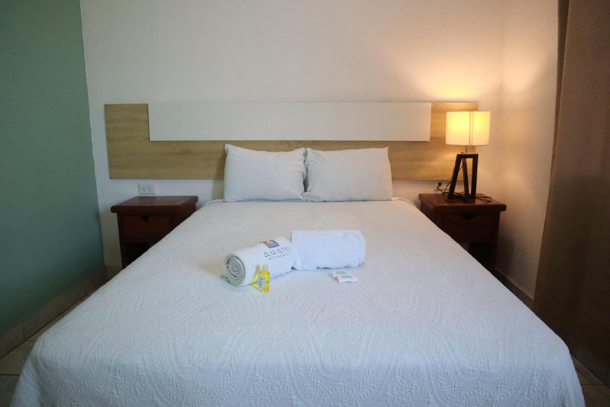 Hotel Olas Altas บูเซเรียส ภายนอก รูปภาพ